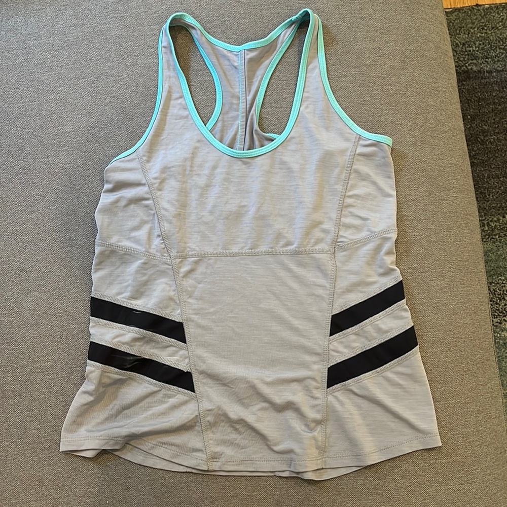 athletic razorback tank top